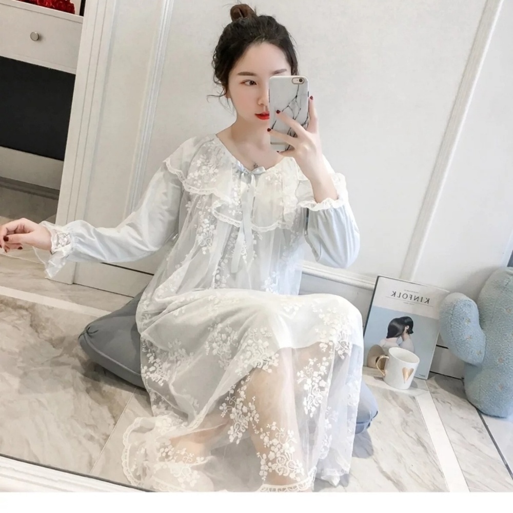 Sleep wear women
